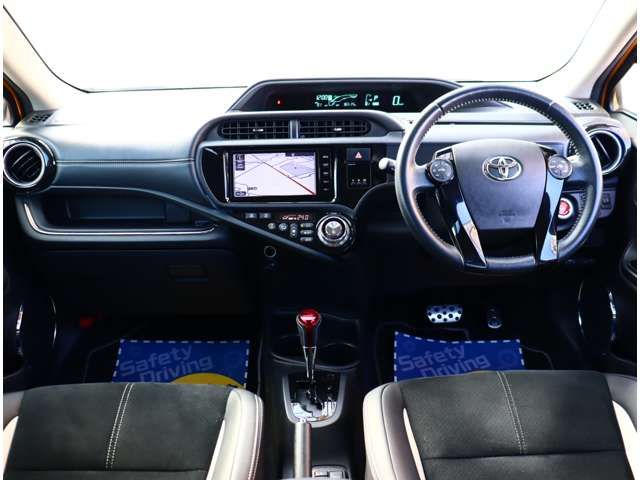 TOYOTA AQUA 2014 Image 31