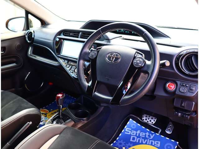 TOYOTA AQUA 2014 Image 31