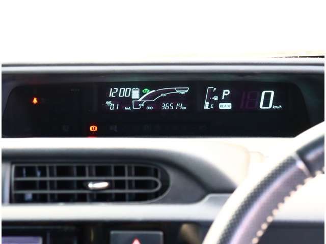 TOYOTA AQUA 2014 Image 31