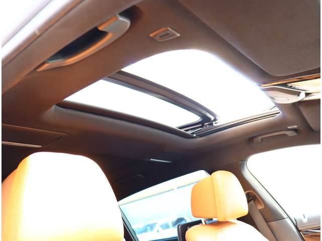 BMW 7SERIES 2016 Image 31