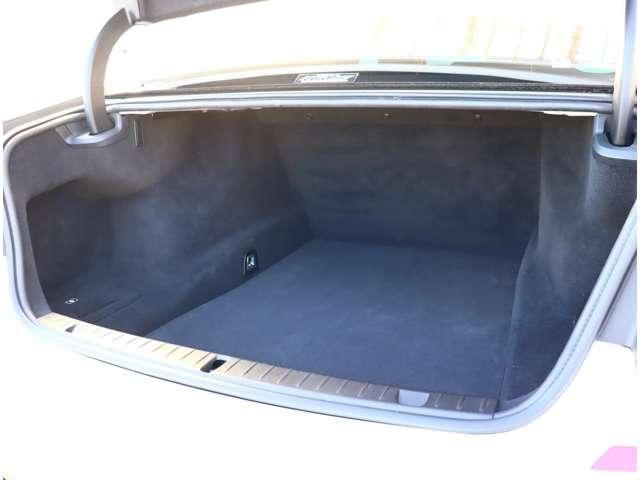 BMW 7SERIES 2016 Image 31