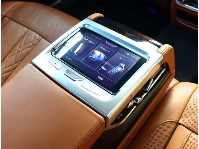 BMW 7SERIES 2016 Image 31