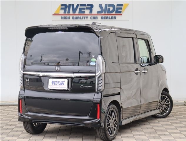 HONDA N BOX CUSTOM 2018 Image 31