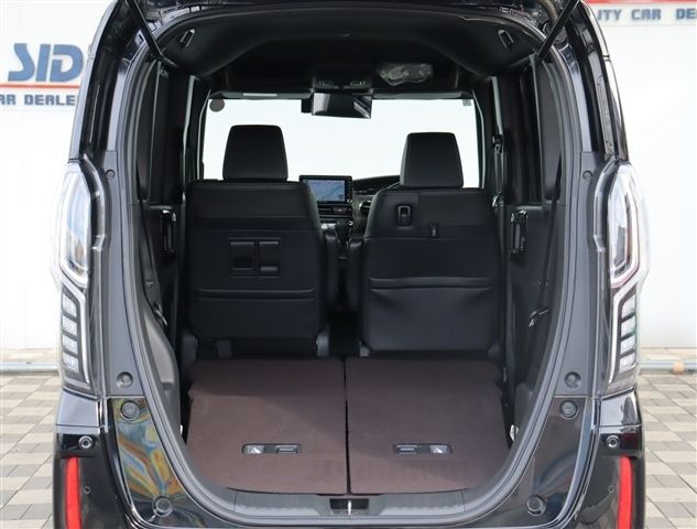 HONDA N BOX CUSTOM 2018 Image 31