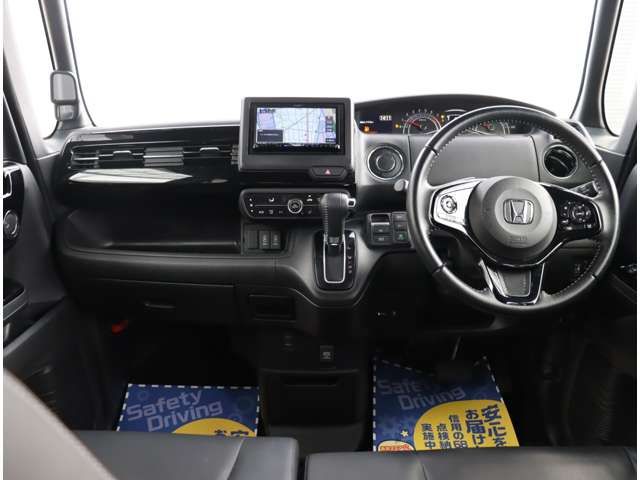 HONDA N BOX CUSTOM 2022 Image 31