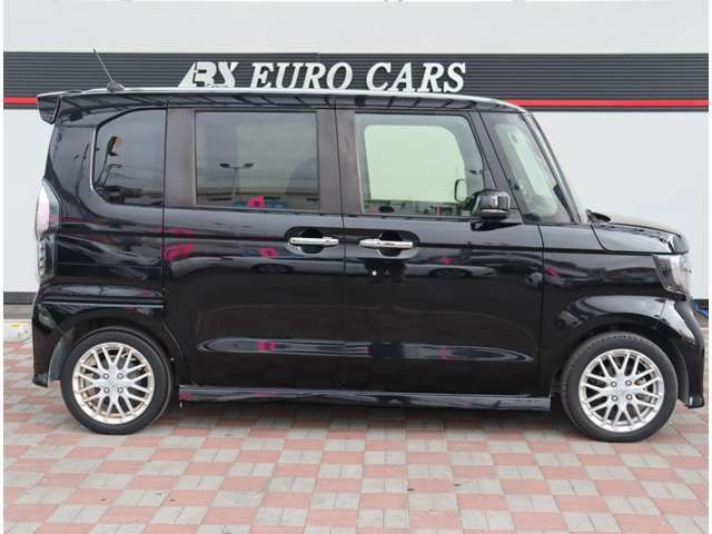 HONDA N BOX CUSTOM 2022 Image 31