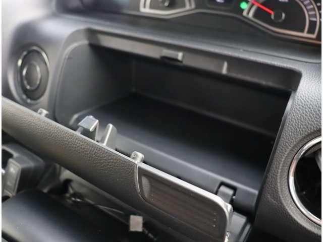 HONDA N BOX CUSTOM 2022 Image 31