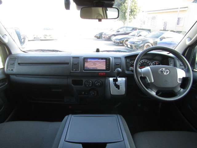 TOYOTA REGIUSACE VAN 2WD 2019 Image 31