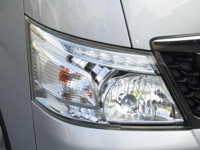 NISSAN NV350 CARAVAN 2016 Image 31