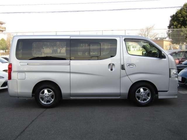 NISSAN NV350 CARAVAN 2016 Image 31