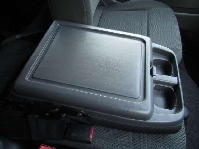 NISSAN NV350 CARAVAN 2020 Image 31