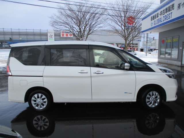 NISSAN SERENA  WG 4WD 2018 Image 31