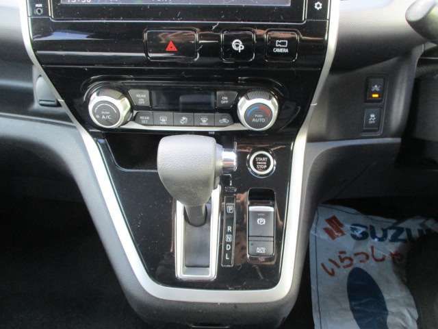 NISSAN SERENA  WG 4WD 2018 Image 31