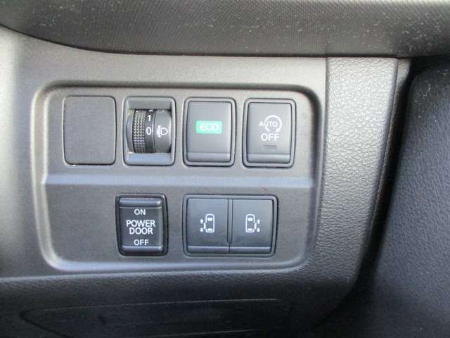 NISSAN SERENA  WG 4WD 2018 Image 31