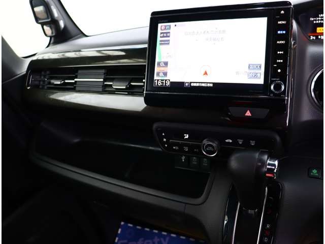 HONDA N BOX CUSTOM 2018 Image 31