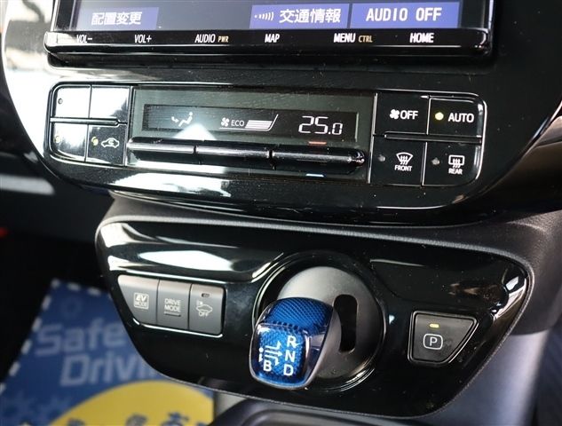 TOYOTA PRIUS 2019 Image 31