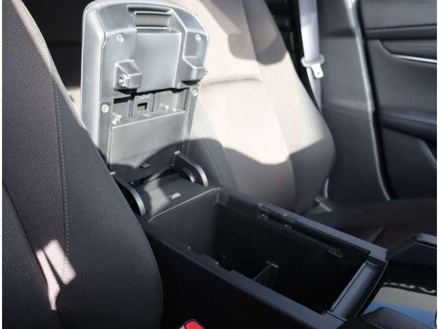 MAZDA 3 SEDAN 2022 Image 31