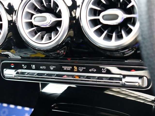 MERCEDES BENZ CLA CL 2019 Image 31