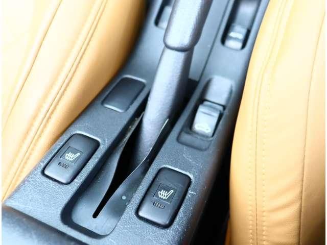 DAIHATSU COPEN 2017 Image 31