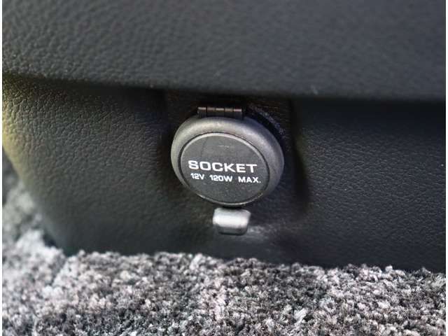 NISSAN ELGRAND 2019 Image 31