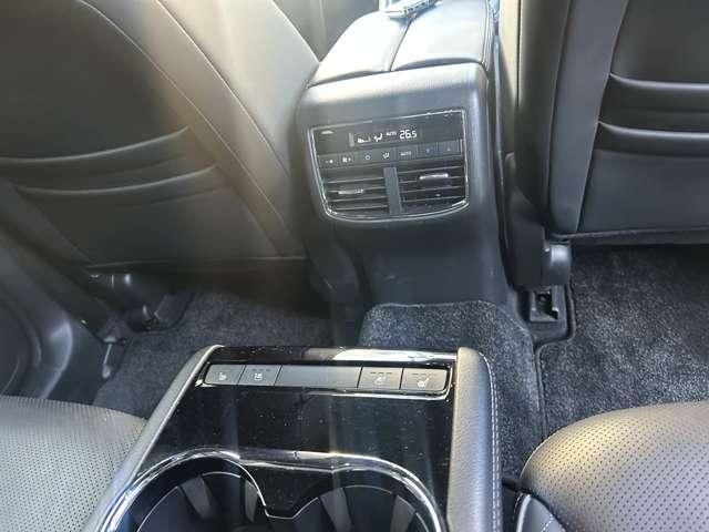 MAZDA CX-8 2023 Image 31