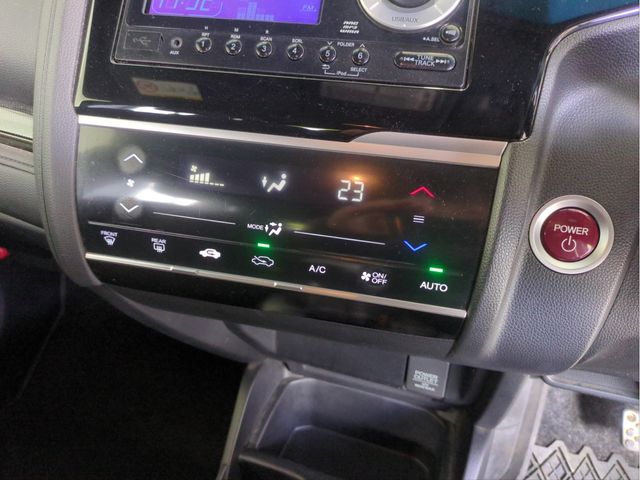 HONDA FIT 2013 Image 31