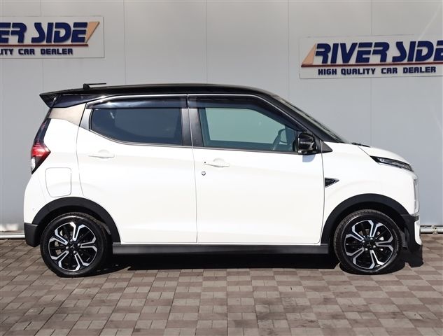 MITSUBISHI EK X EV 2022 Image 31
