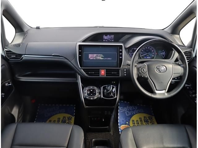 TOYOTA ESQUIRE HYBRID 2017 Image 31