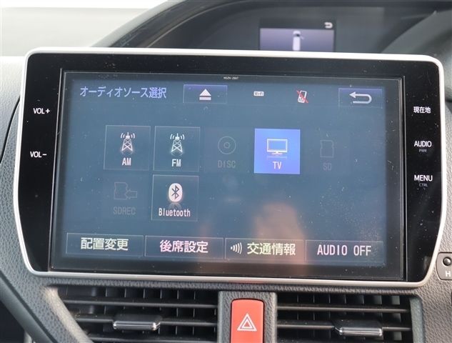 TOYOTA ESQUIRE HYBRID 2017 Image 31