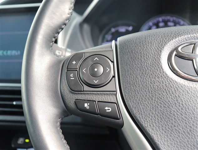 TOYOTA ESQUIRE HYBRID 2017 Image 31