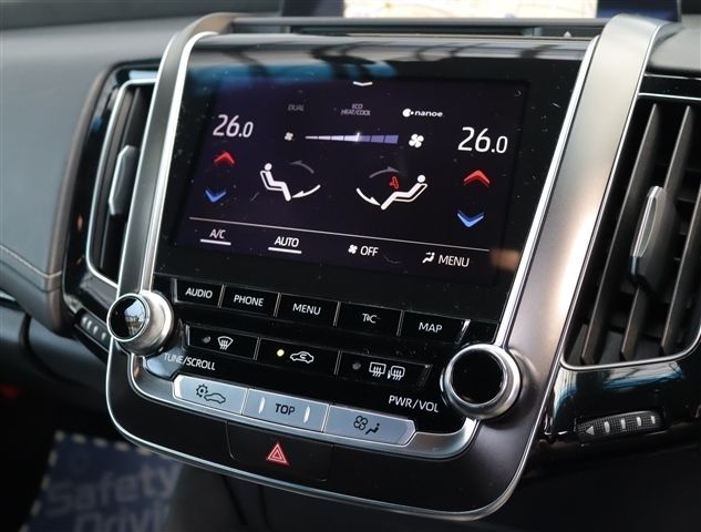 TOYOTA CROWN HARDTOP 2018 Image 31