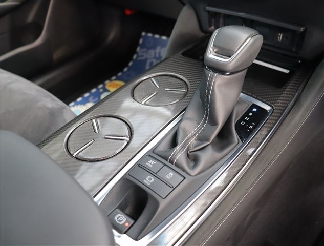 TOYOTA CROWN HARDTOP 2018 Image 31