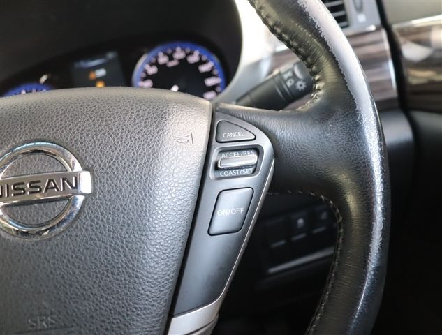 NISSAN ELGRAND 2015 Image 31