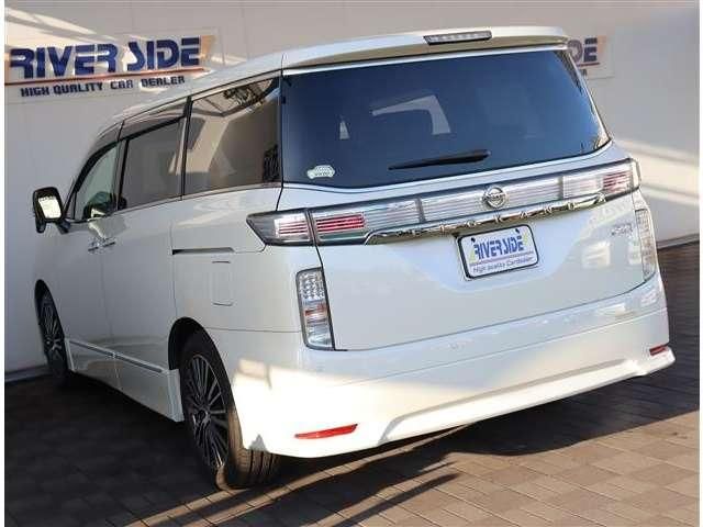 NISSAN ELGRAND 2015 Image 31