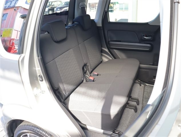 SUZUKI WAGON R 2023 Image 31