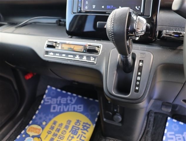 SUZUKI WAGON R 2023 Image 31