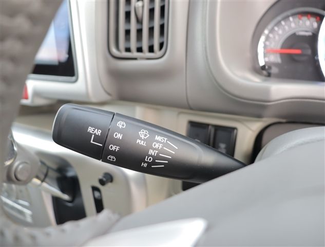 SUZUKI EVERY WAGON 2024 Image 31