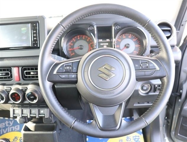 SUZUKI JIMNY 4WD 2022 Image 31