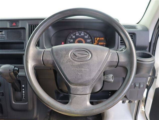 DAIHATSU HIJET CARGO 2021 Image 31