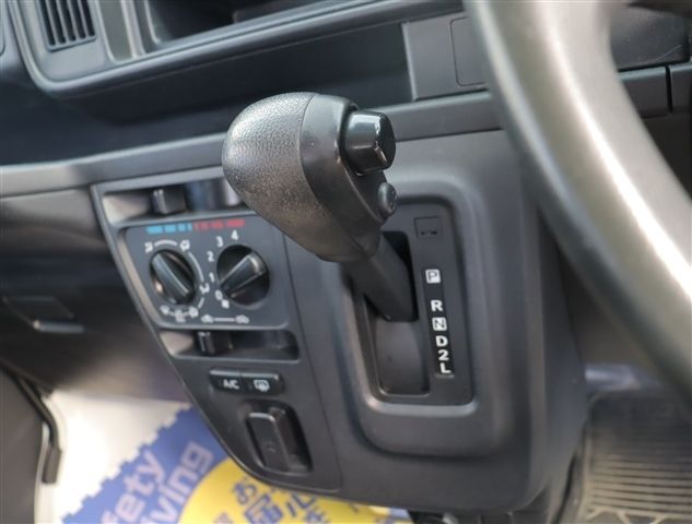 DAIHATSU HIJET CARGO 2021 Image 31