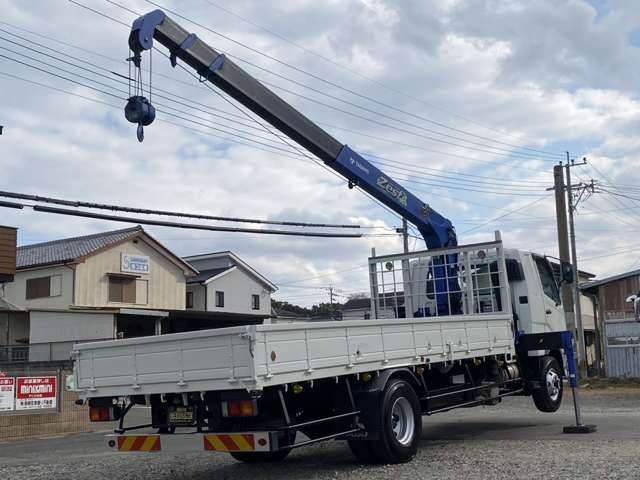 MITSUBISHI FUSOU FIGHTER 2017 Image 31