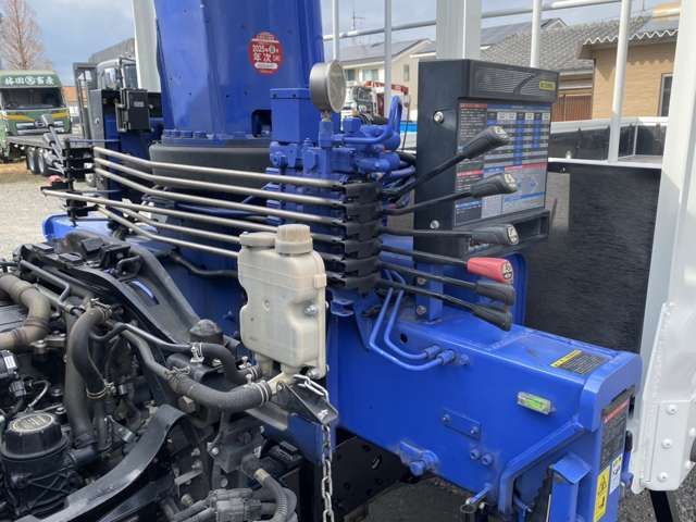 MITSUBISHI FUSOU FIGHTER 2017 Image 31