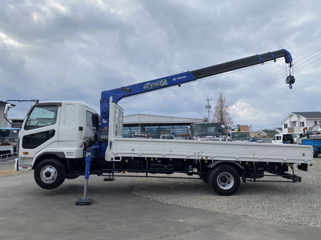 MITSUBISHI FUSOU FIGHTER 2017 Image 31