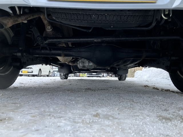 DAIHATSU HIJET CARGO 4WD 2020 Image 31