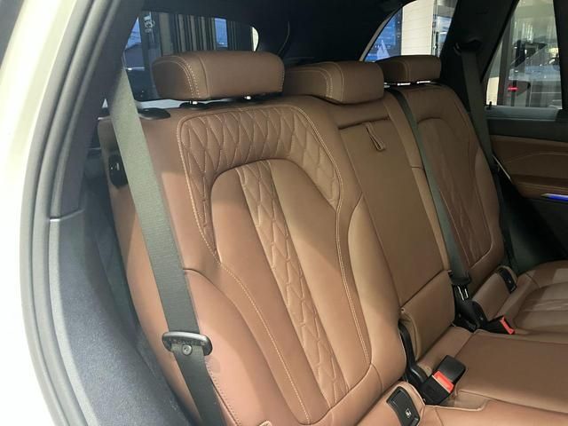 BMW X5 2025 Image 31