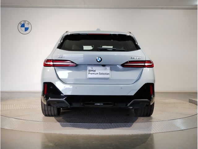 BMW 5SERIES TOURING 2025 Image 31