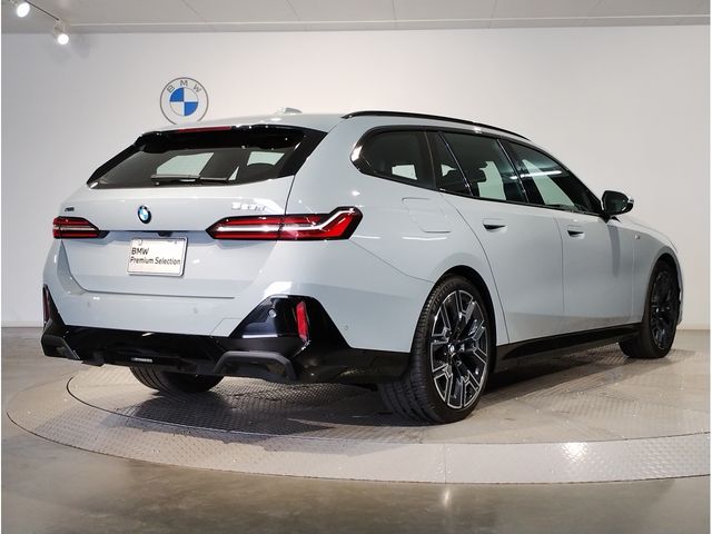 BMW 5SERIES TOURING 2025 Image 31