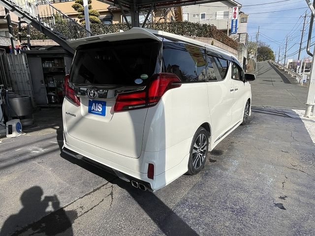 TOYOTA ALPHARD 2018 Image 31