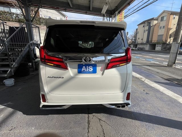 TOYOTA ALPHARD 2018 Image 31