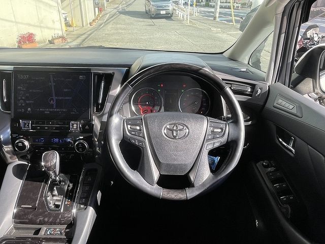 TOYOTA ALPHARD 2018 Image 31
